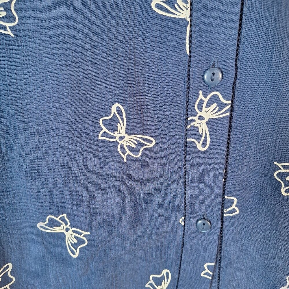 Disney Sleeveless Bow Blouse Blue size XL - Picture 5 of 5